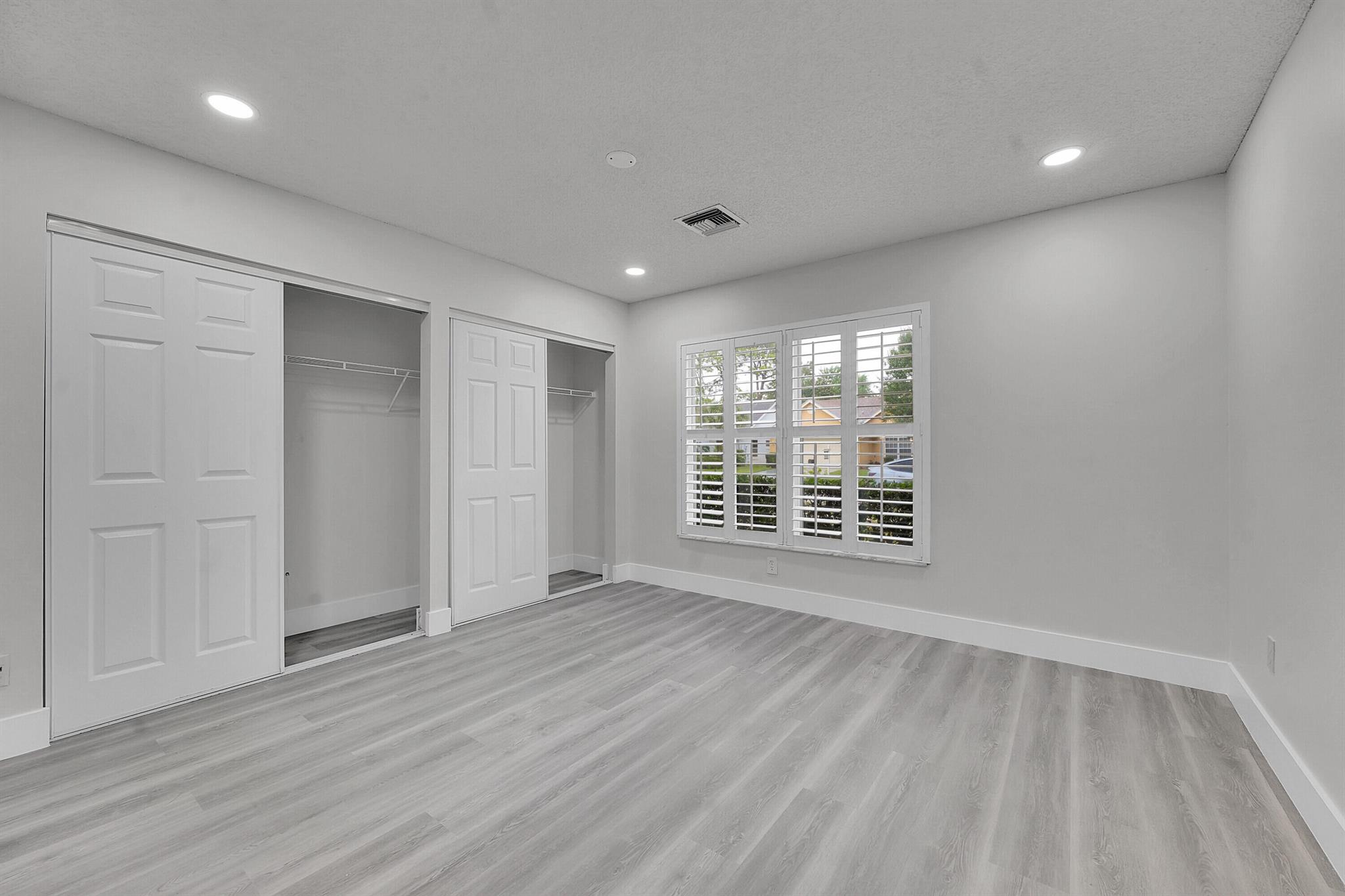 MEADOWLAND COVE 2 OF WELL - Residential Lease