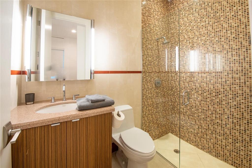 LAS OLAS - Residential