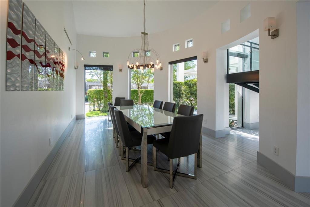 LAS OLAS - Residential