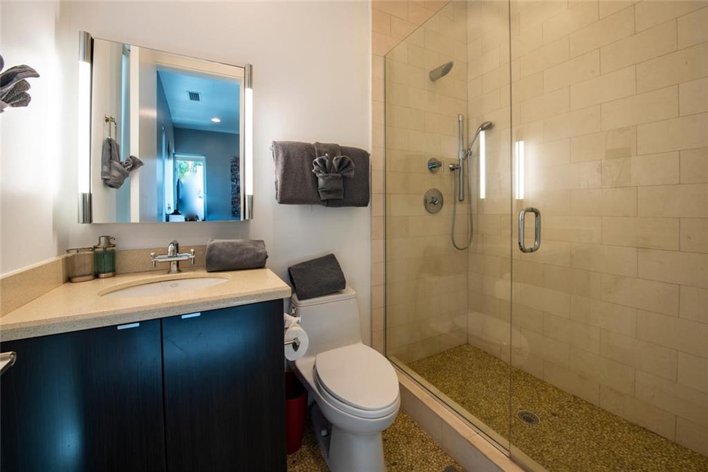 LAS OLAS - Residential