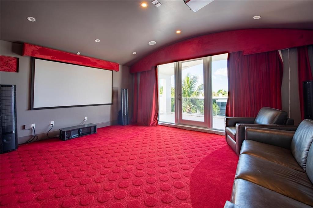 LAS OLAS - Residential