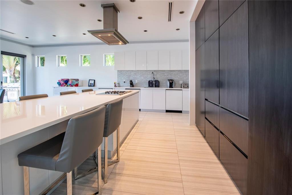 LAS OLAS - Residential