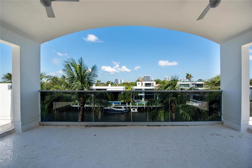 LAS OLAS - Residential