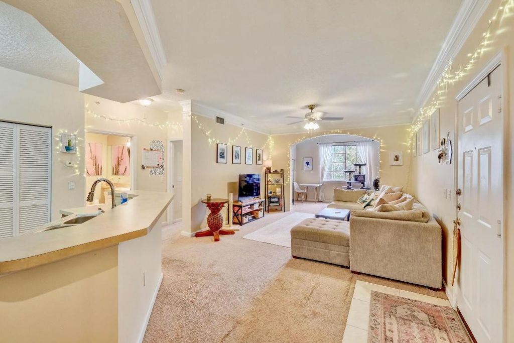 Photo of 8305 Myrtlewood Circle W, Palm Beach Gardens, FL 33418 (MLS # R10958097)