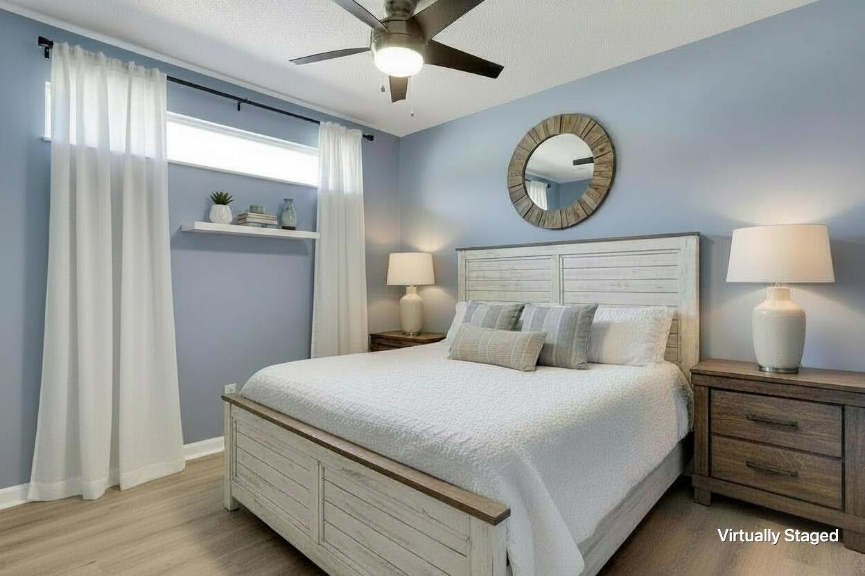ROYALE HARBOUR - Residential