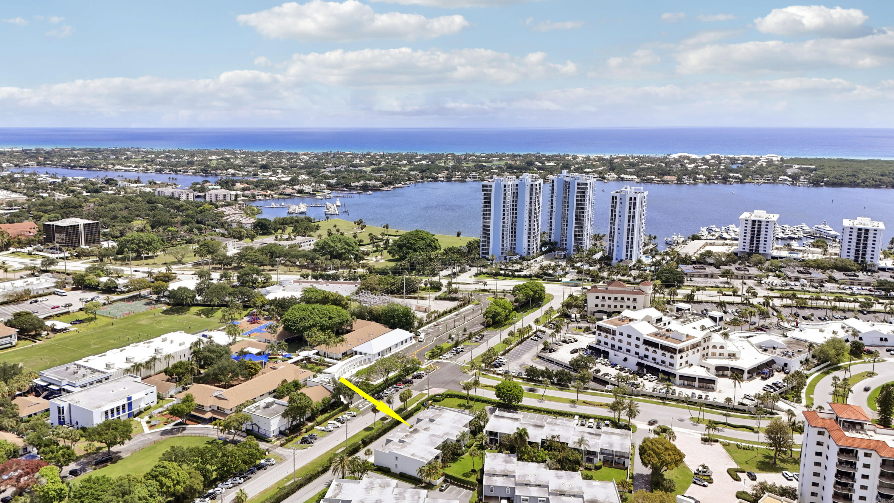 ROYALE HARBOUR - Residential