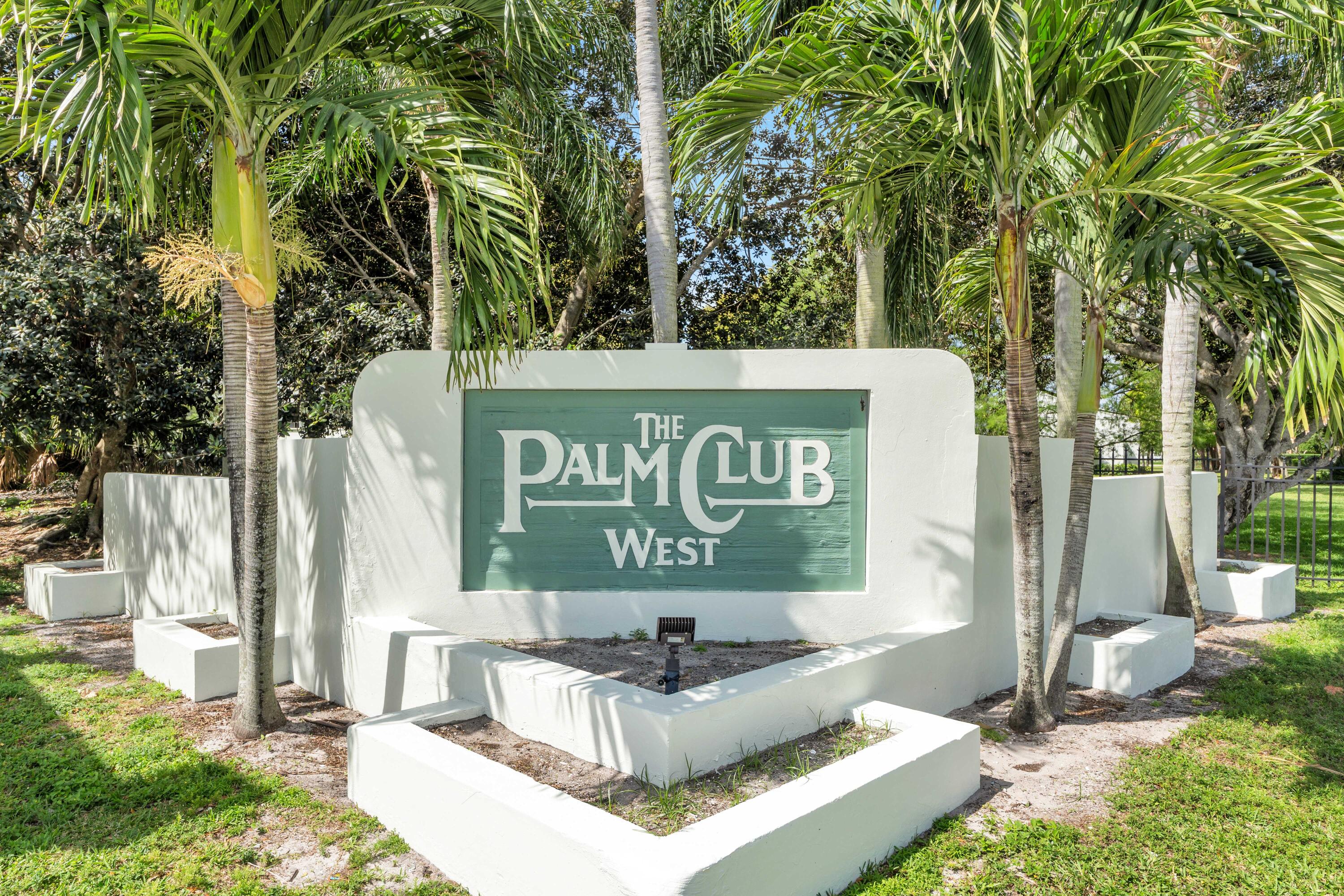 PALM CLUB WEST VILLAGE 1 CONDO - Residential