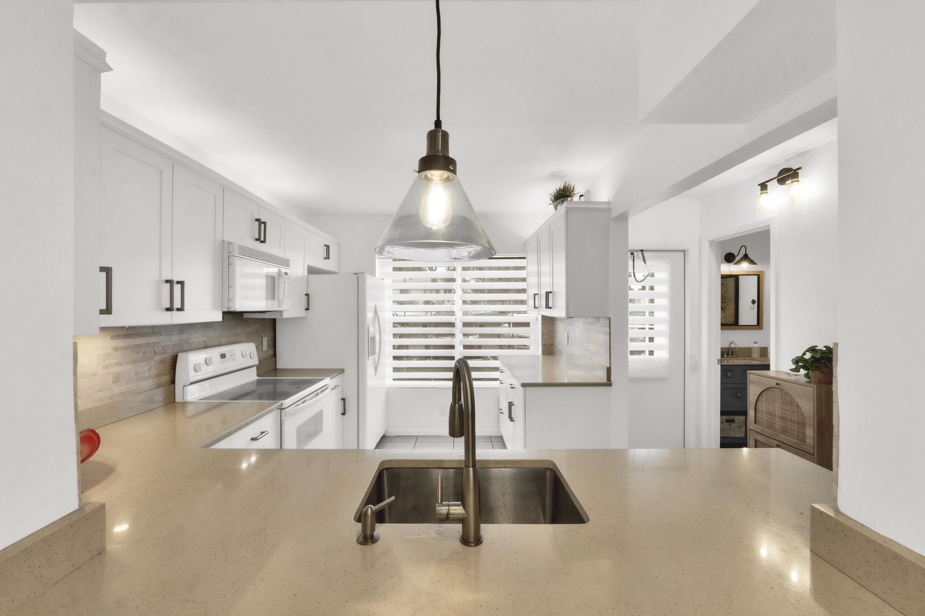 PALM CLUB WEST VILLAGE 1 CONDO - Residential