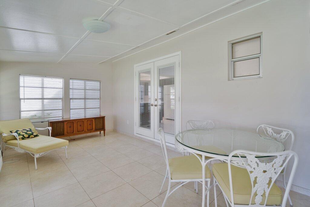 JENSEN HIGHLANDS - Residential