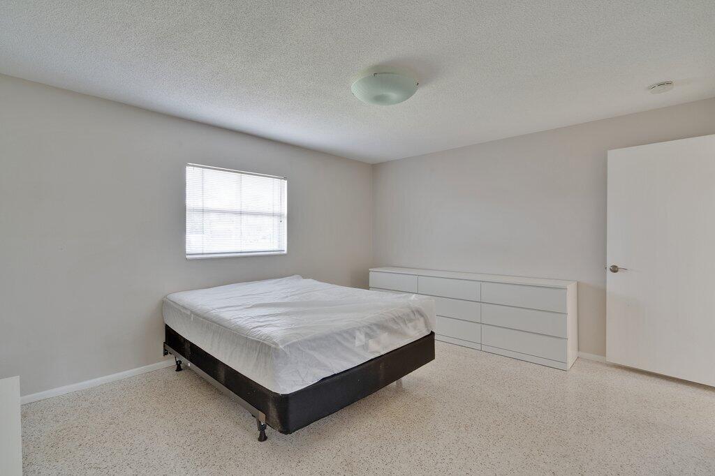 JENSEN HIGHLANDS - Residential