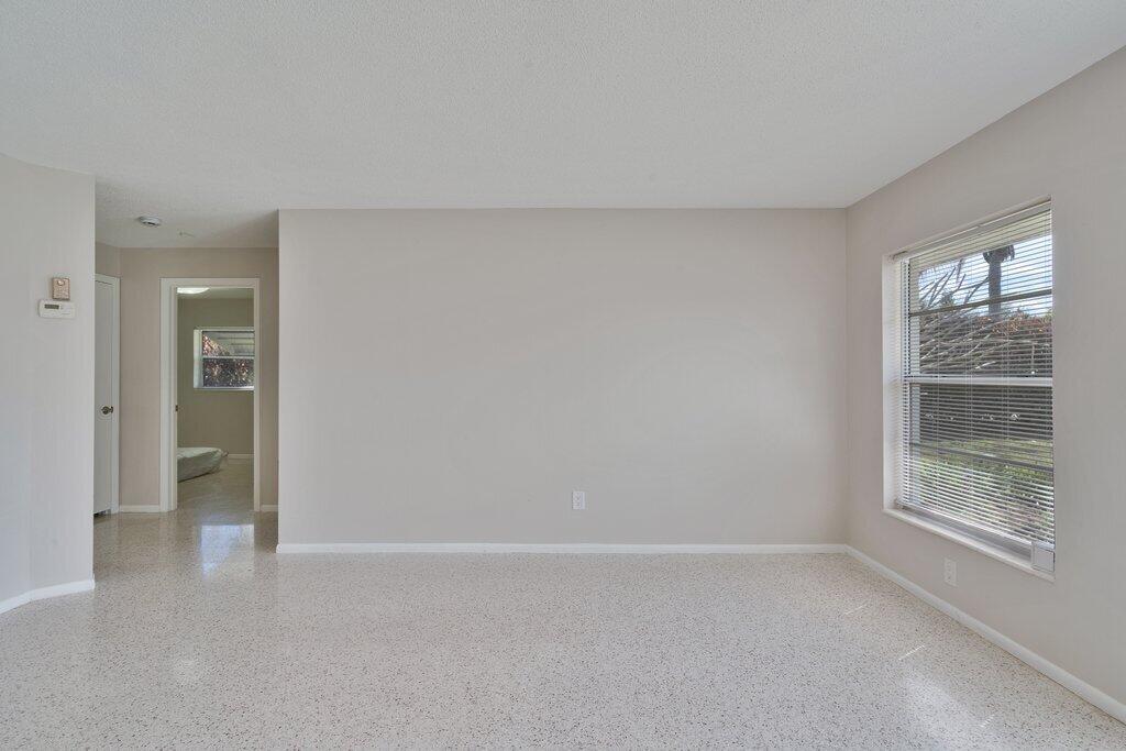 JENSEN HIGHLANDS - Residential