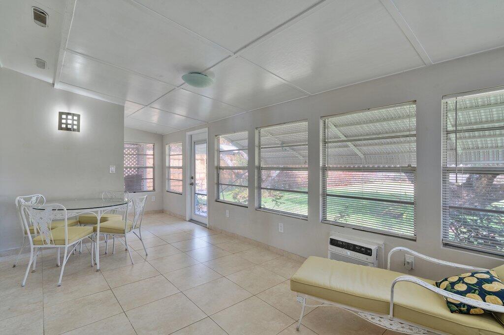 JENSEN HIGHLANDS - Residential