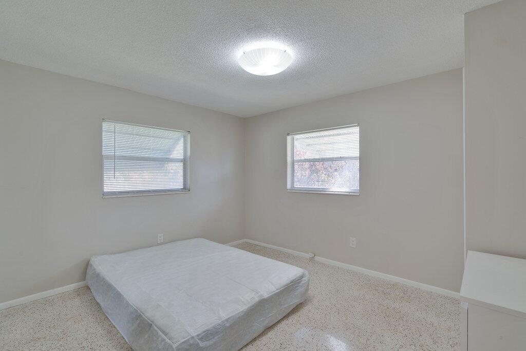 JENSEN HIGHLANDS - Residential