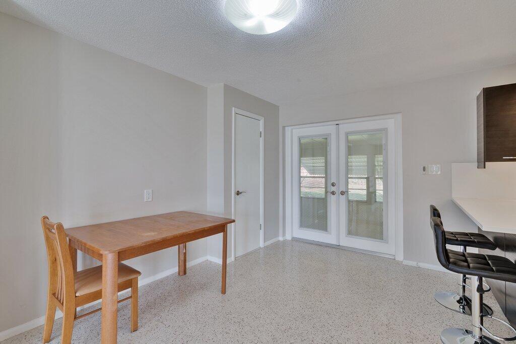 JENSEN HIGHLANDS - Residential