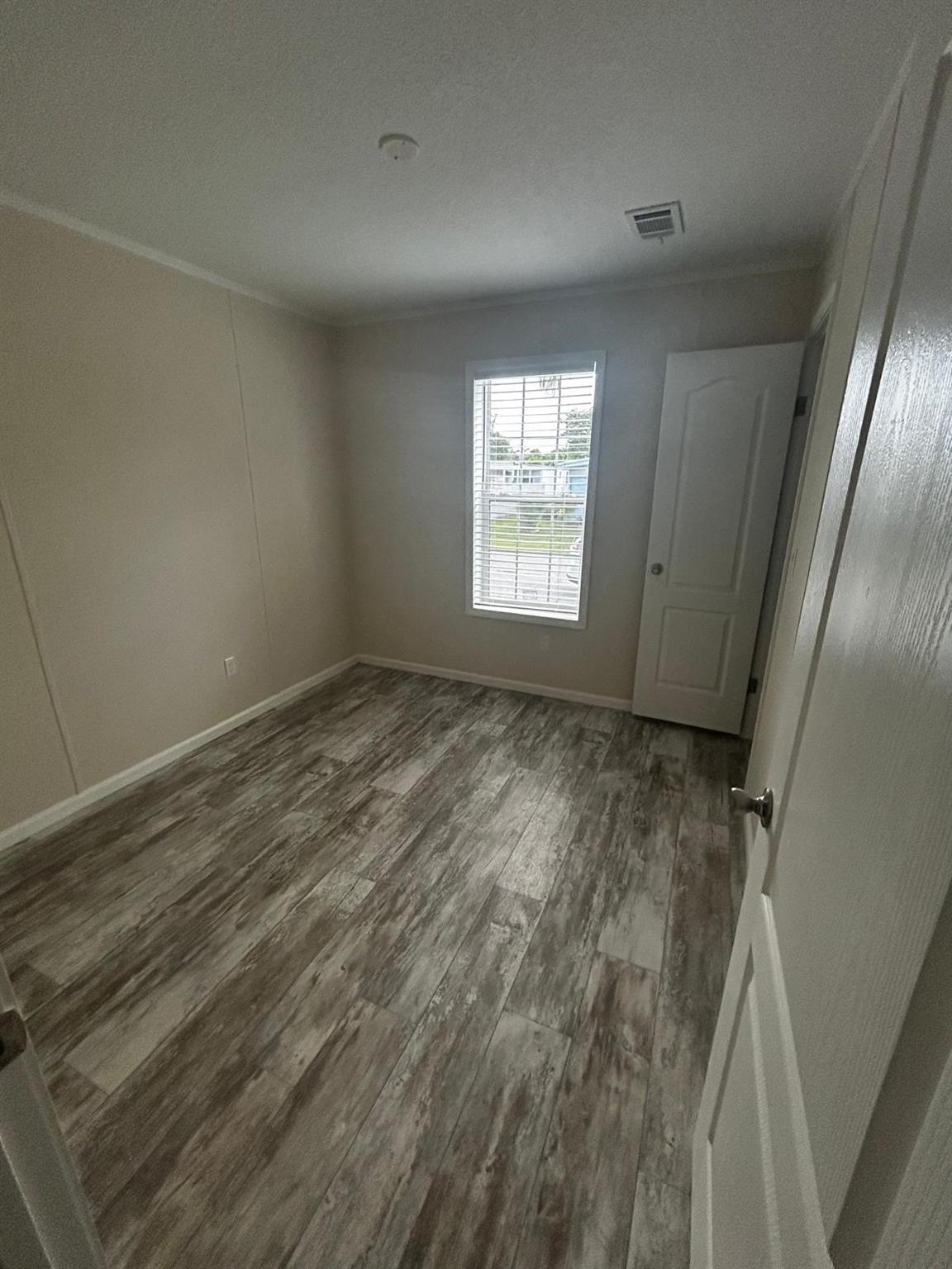 Sunshine City 76-34 B - Residential