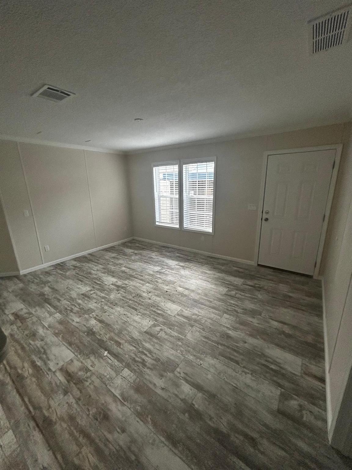Sunshine City 76-34 B - Residential