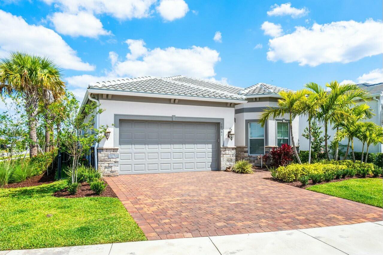 10361 Northbrook Circle
