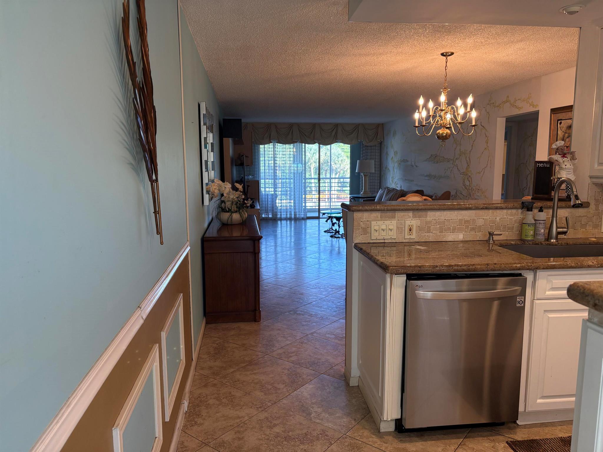 Wynmoor/ ANTIGUA VILLAGE - Residential Lease