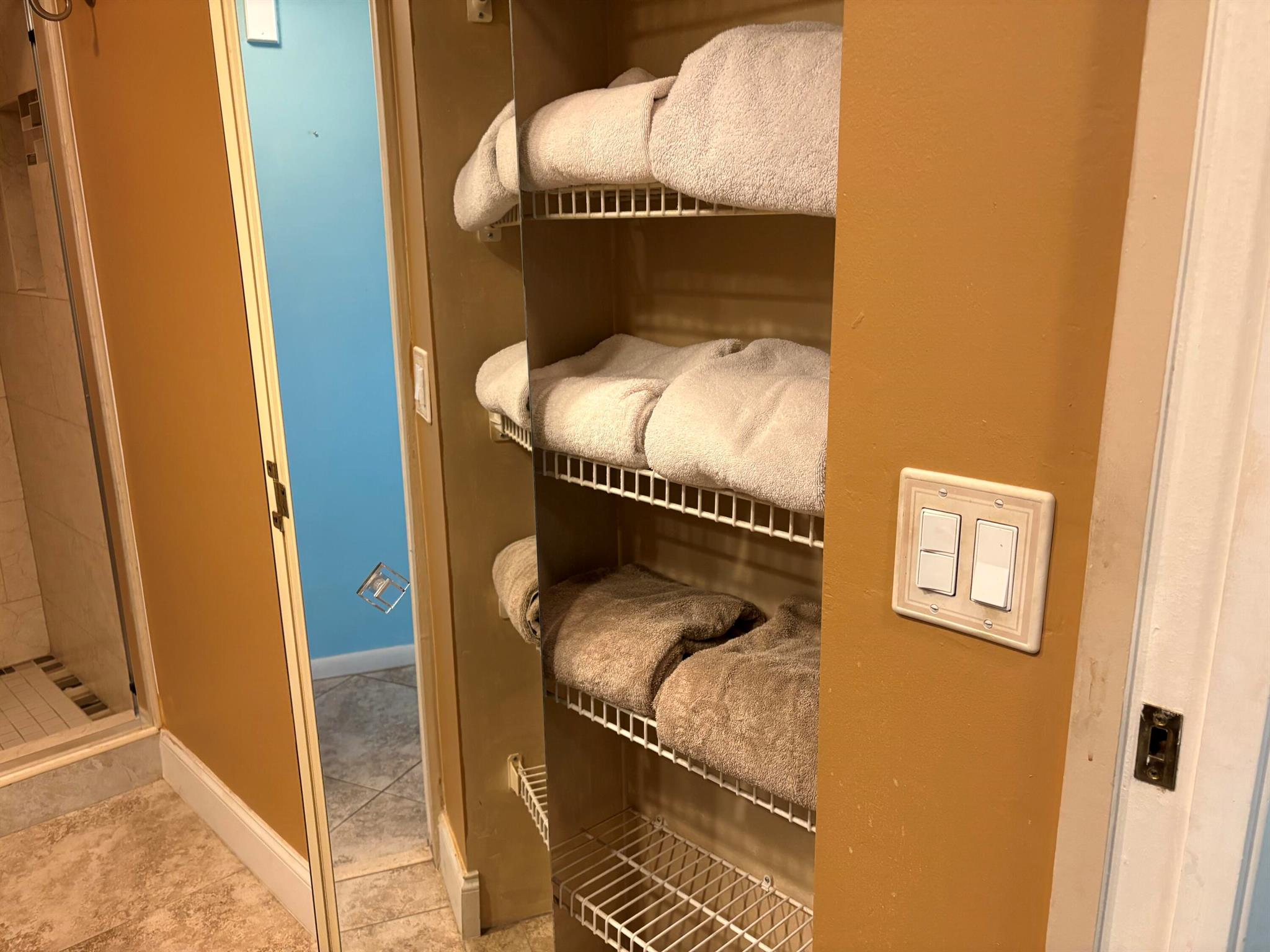 Wynmoor/ ANTIGUA VILLAGE - Residential Lease