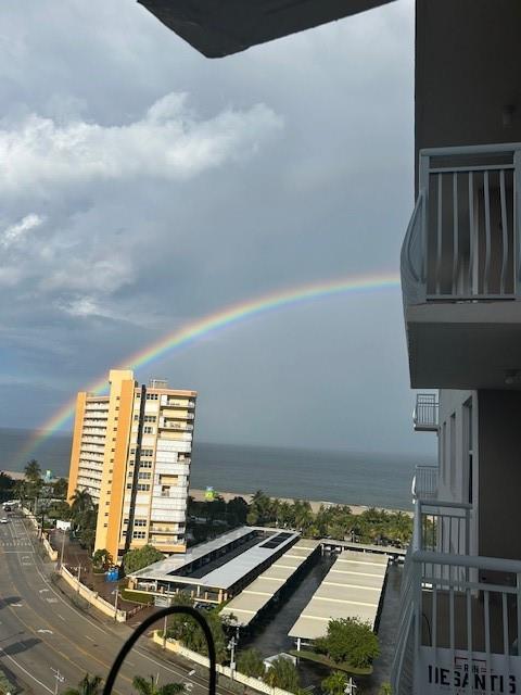 NASSAU HOUSE - Residential