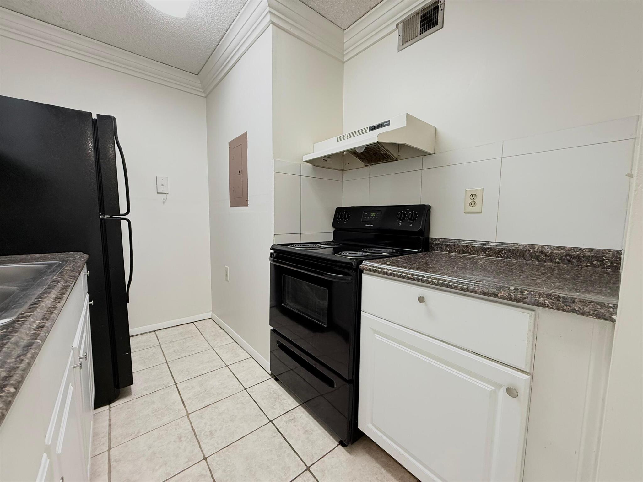 ST ANDREWS PALM BEACH CON - Residential Lease