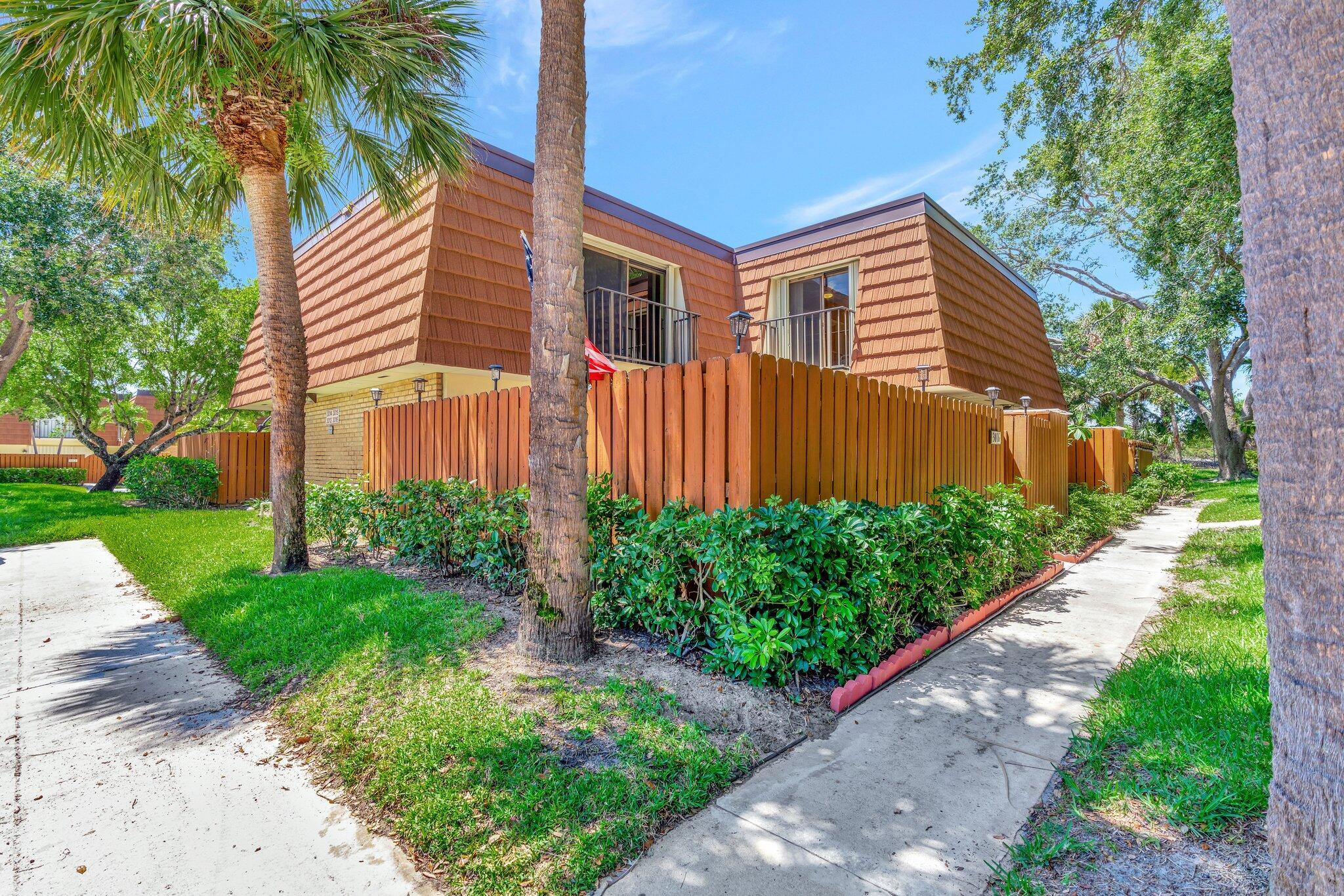RIVER - Residential Lease