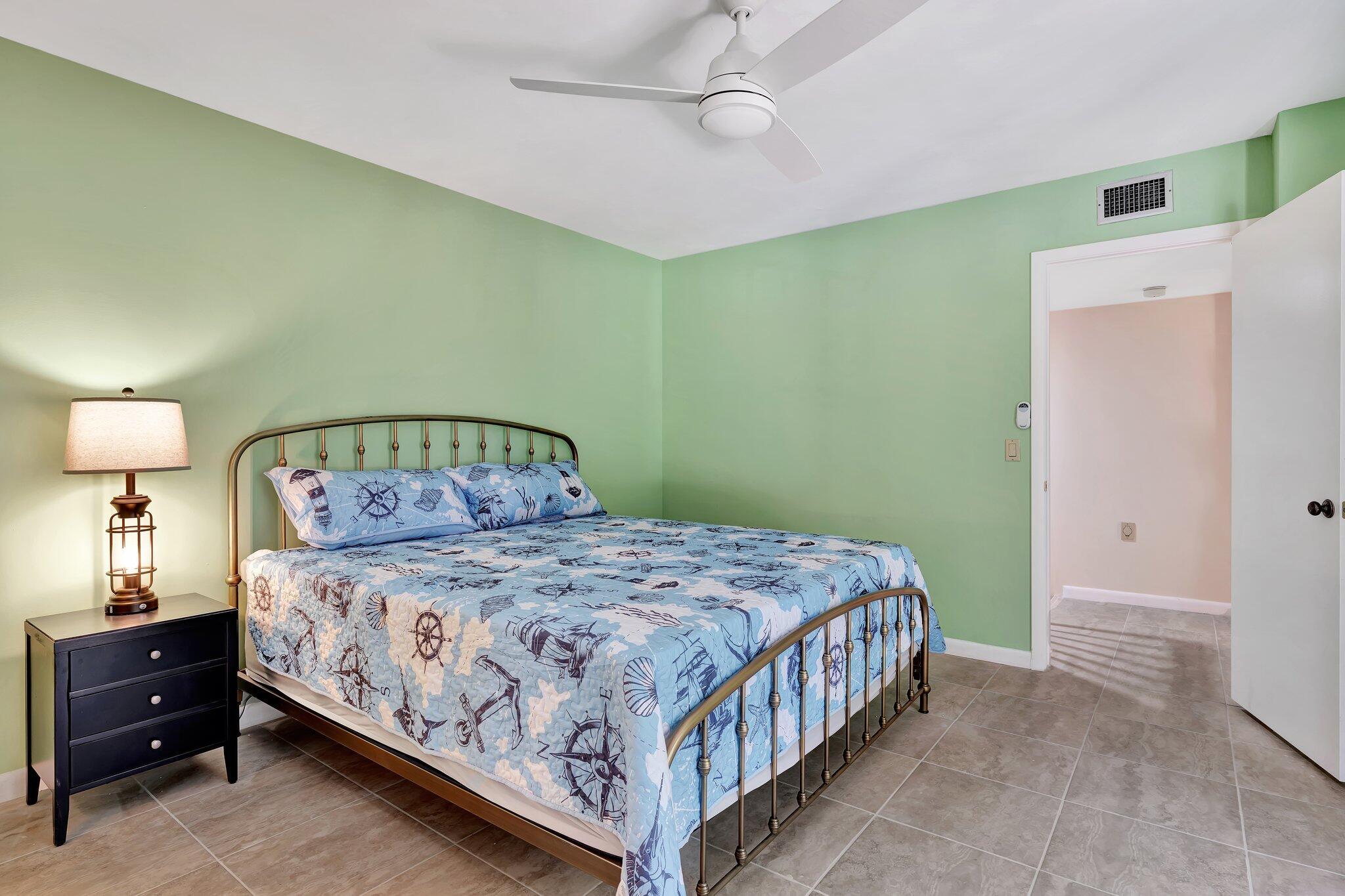 RIVER - Residential Lease