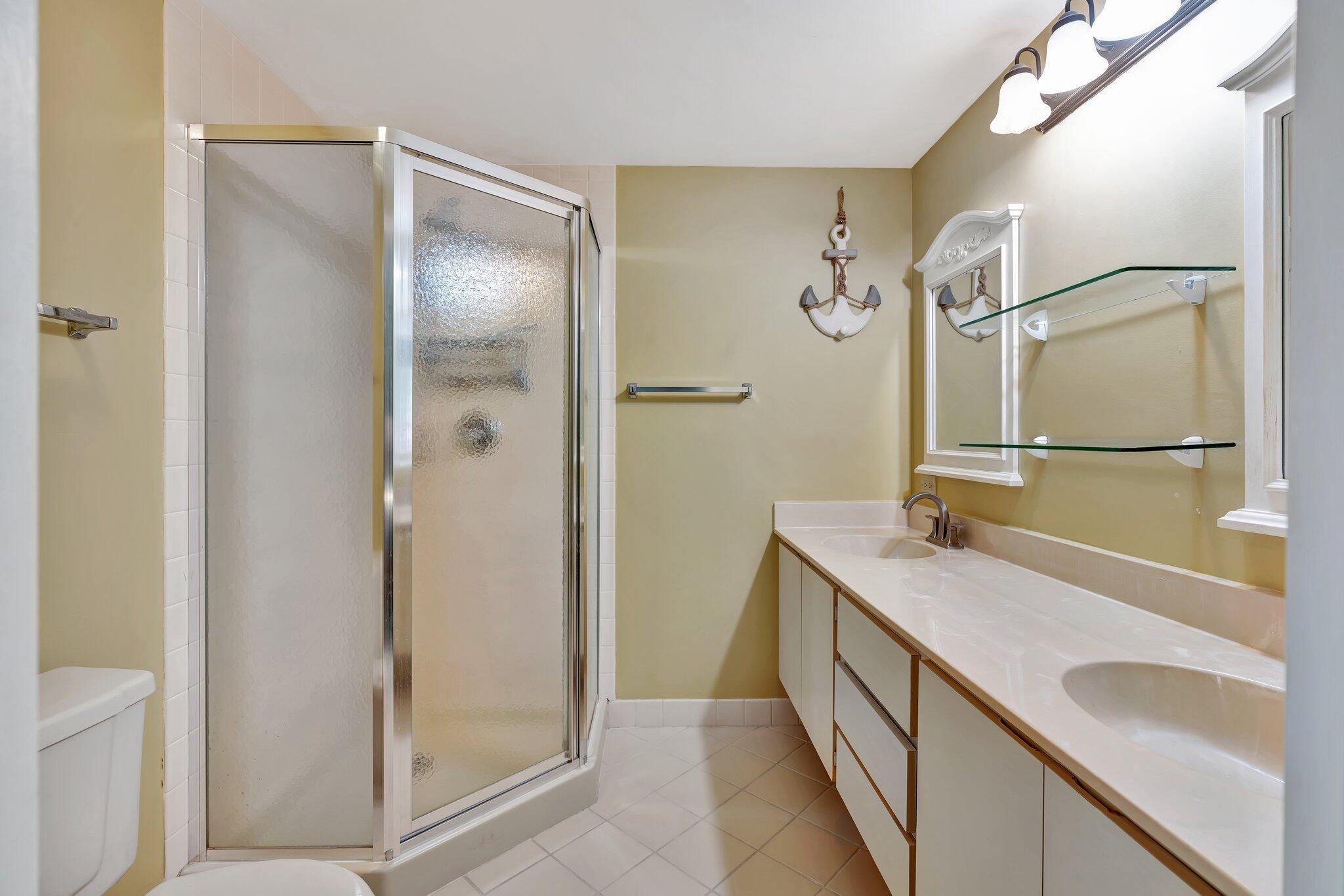 RIVER - Residential Lease