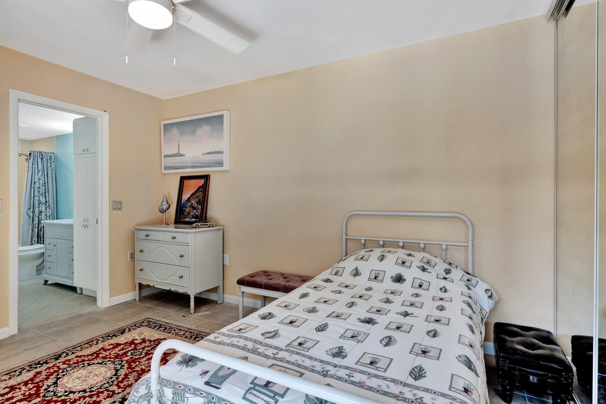 RIVER - Residential Lease
