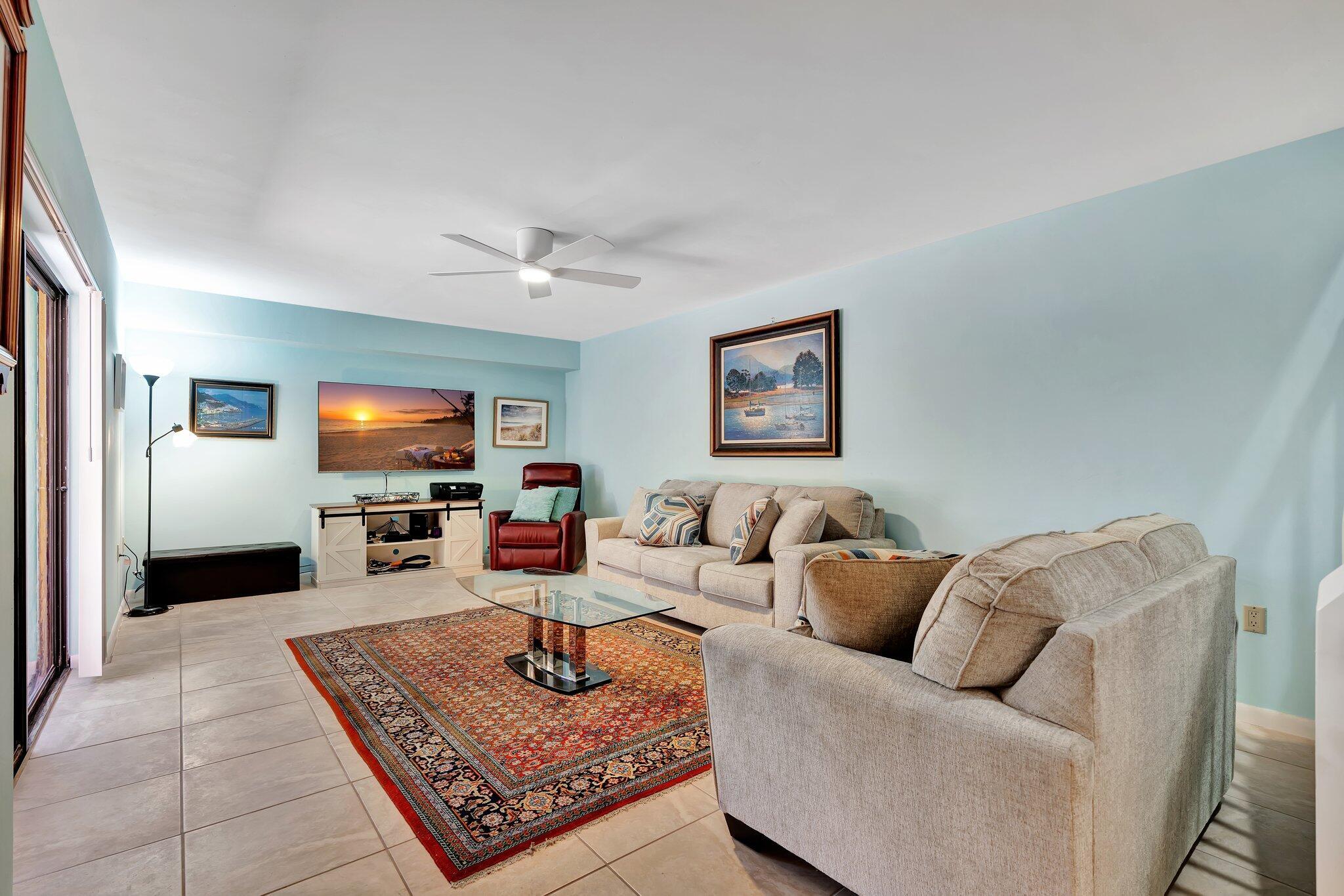 RIVER - Residential Lease
