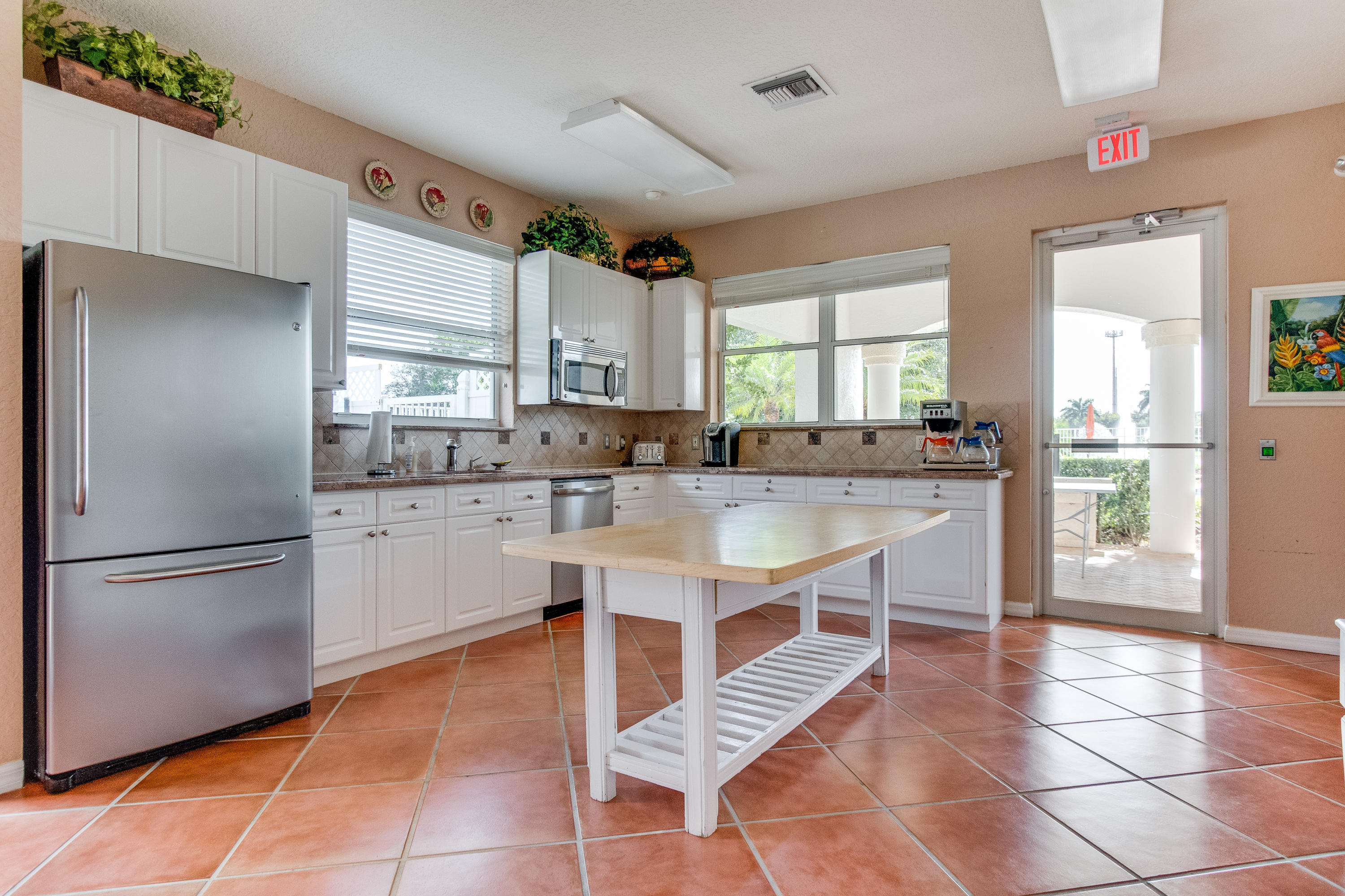 SHORES AT BOCA RATON PH 2, 3 AND 4 - Residential