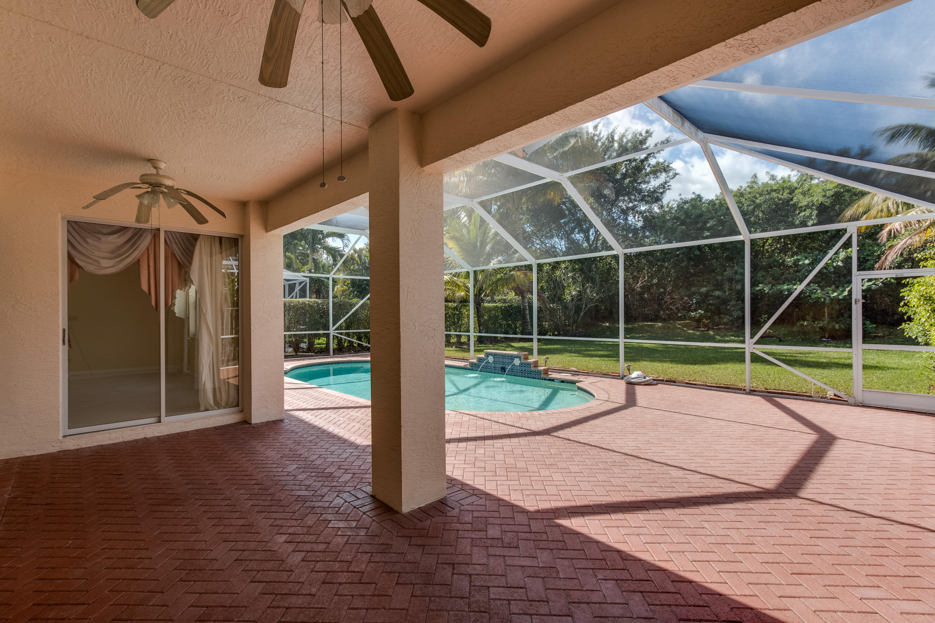 SHORES AT BOCA RATON PH 2, 3 AND 4 - Residential