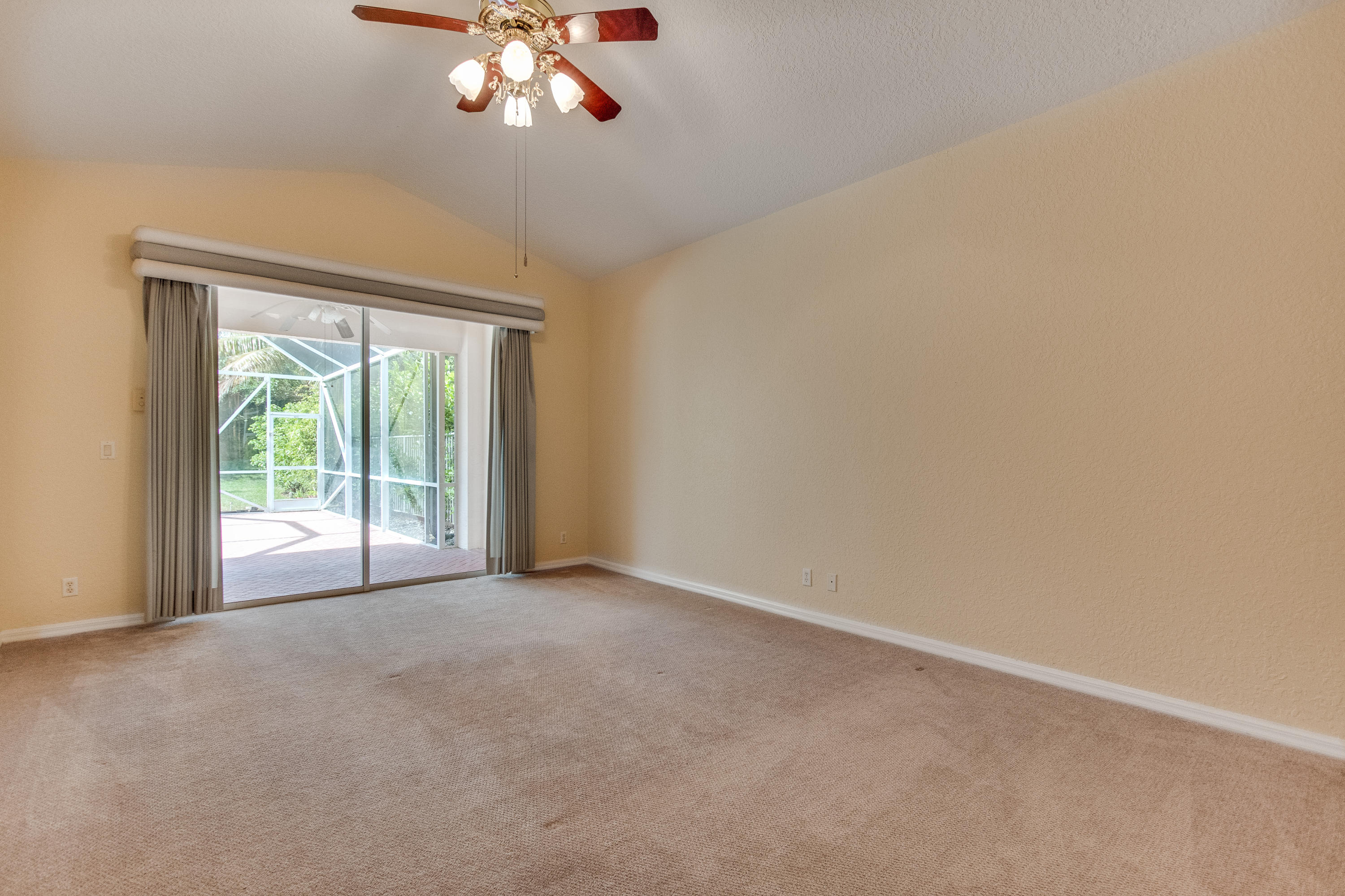 SHORES AT BOCA RATON PH 2, 3 AND 4 - Residential