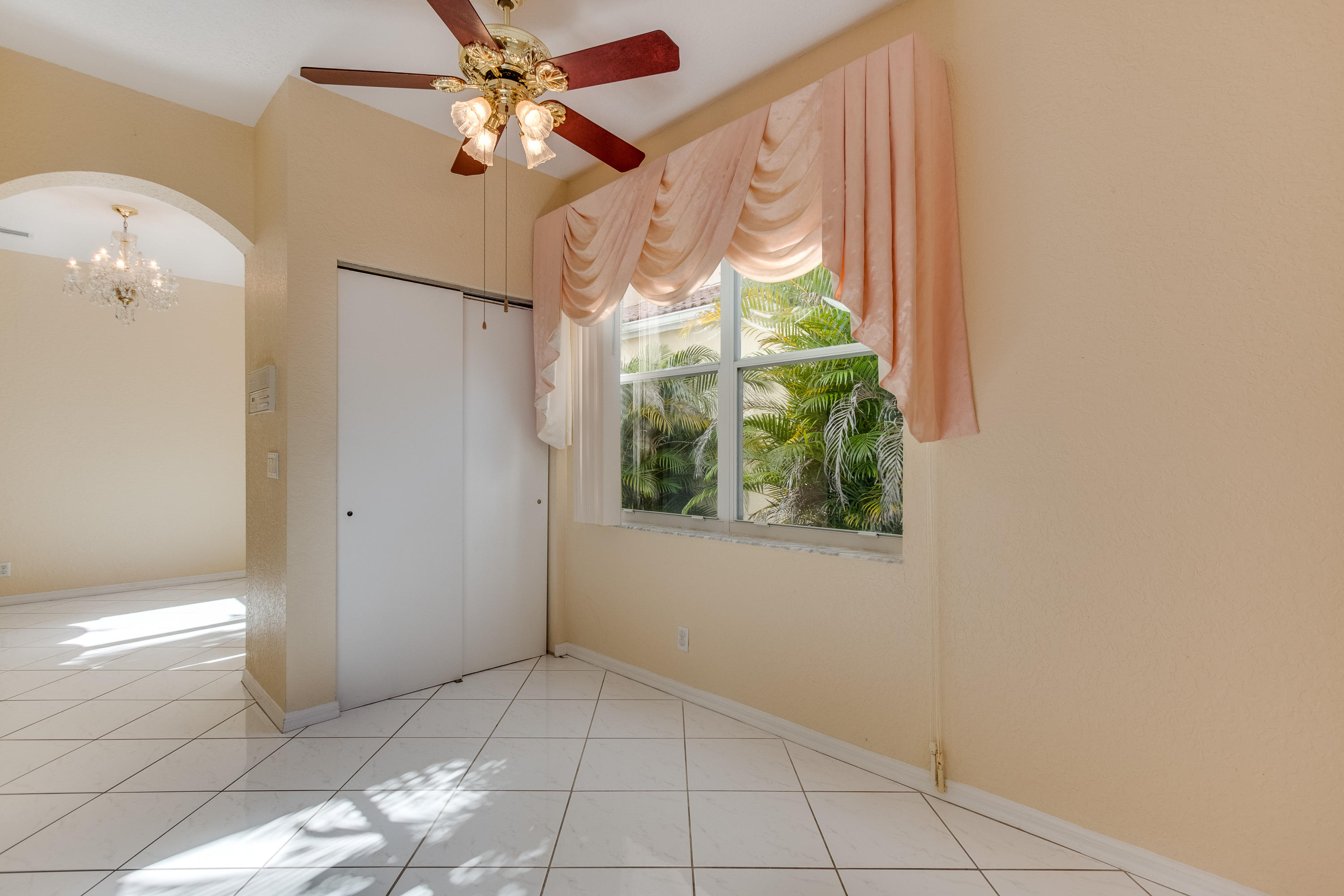 SHORES AT BOCA RATON PH 2, 3 AND 4 - Residential