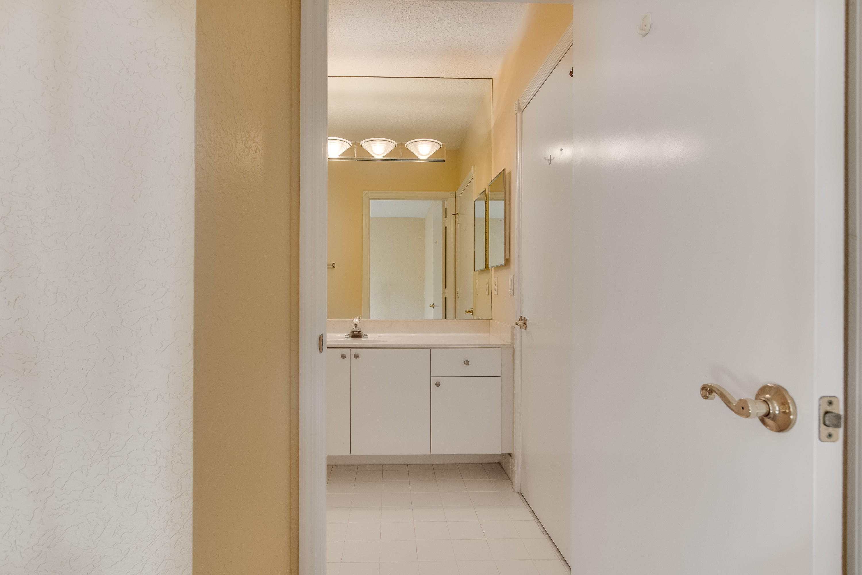 SHORES AT BOCA RATON PH 2, 3 AND 4 - Residential