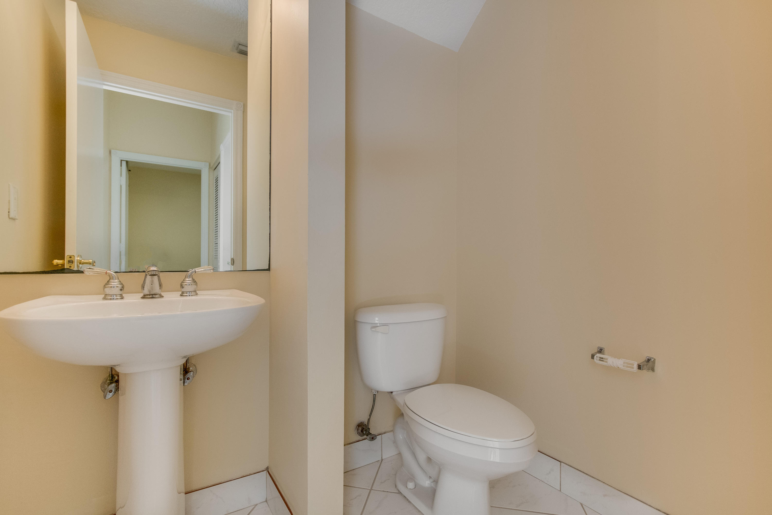 SHORES AT BOCA RATON PH 2, 3 AND 4 - Residential