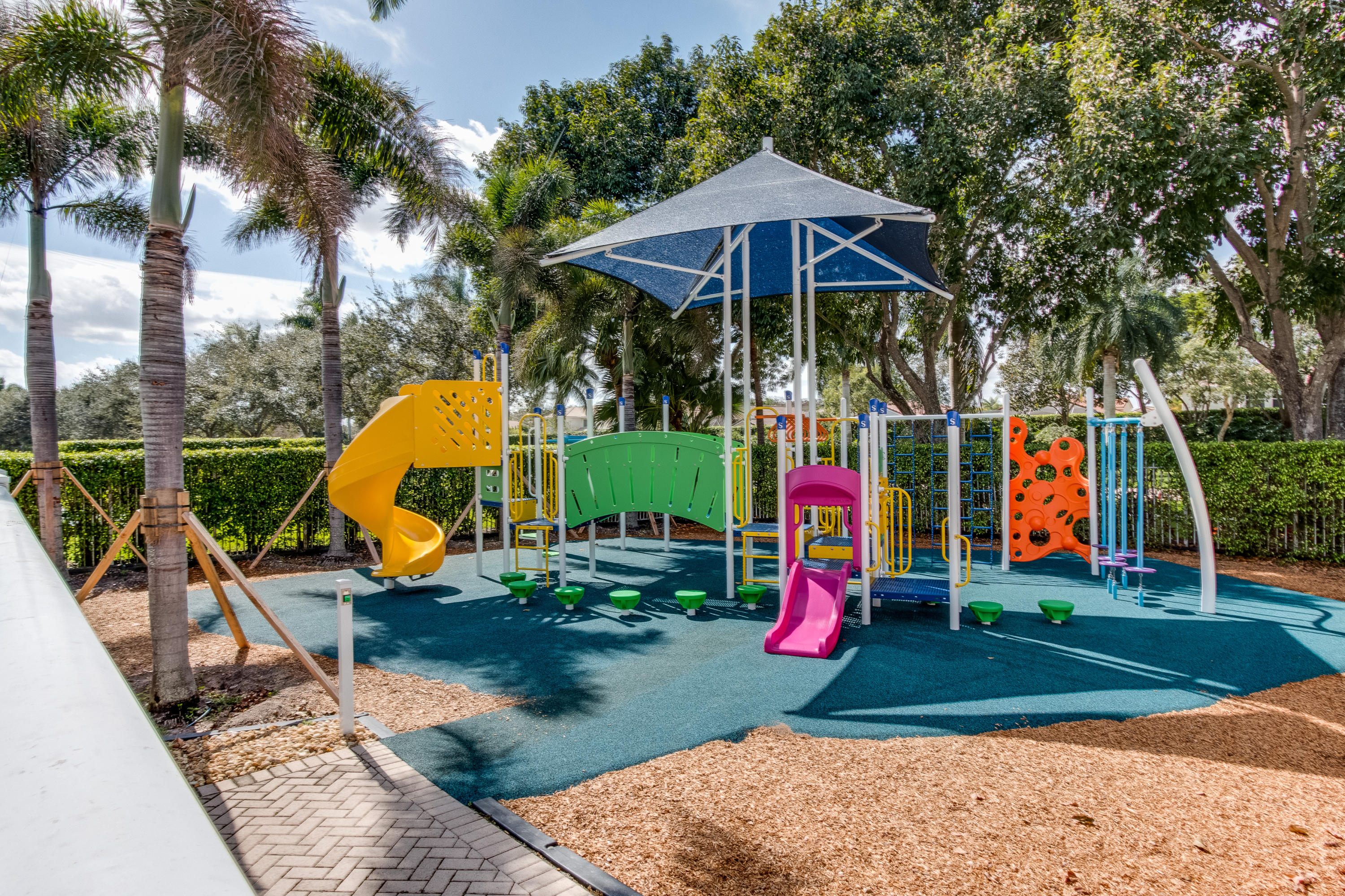 SHORES AT BOCA RATON PH 2, 3 AND 4 - Residential