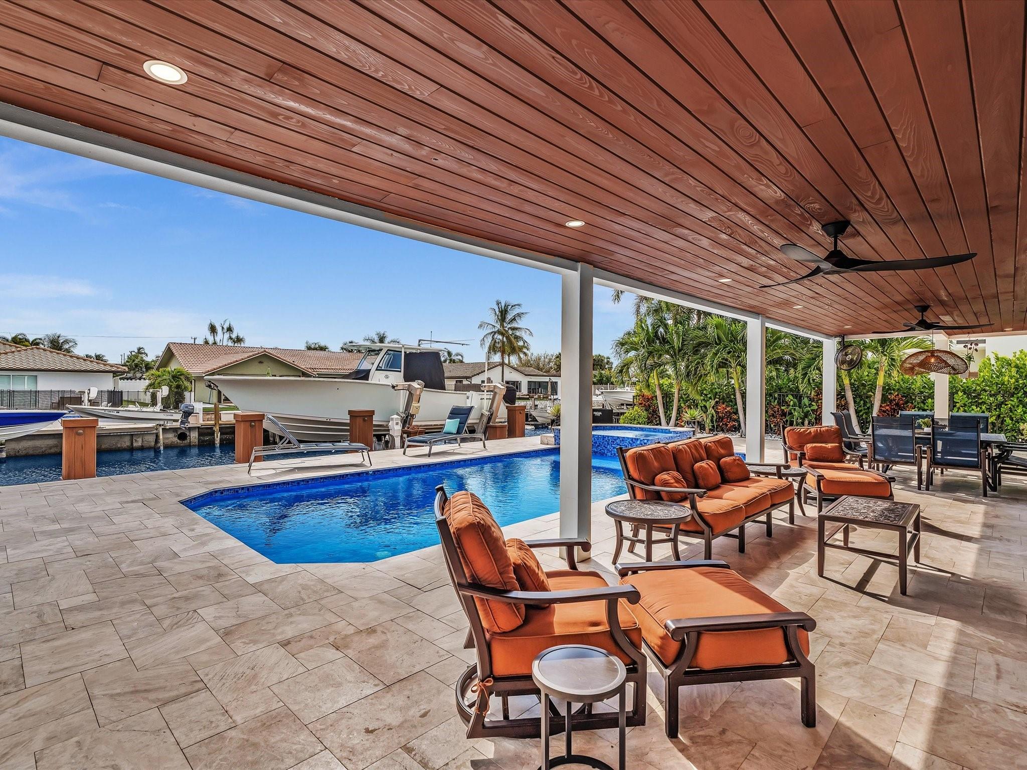 Coral Key Villas 6th Sec - Residential