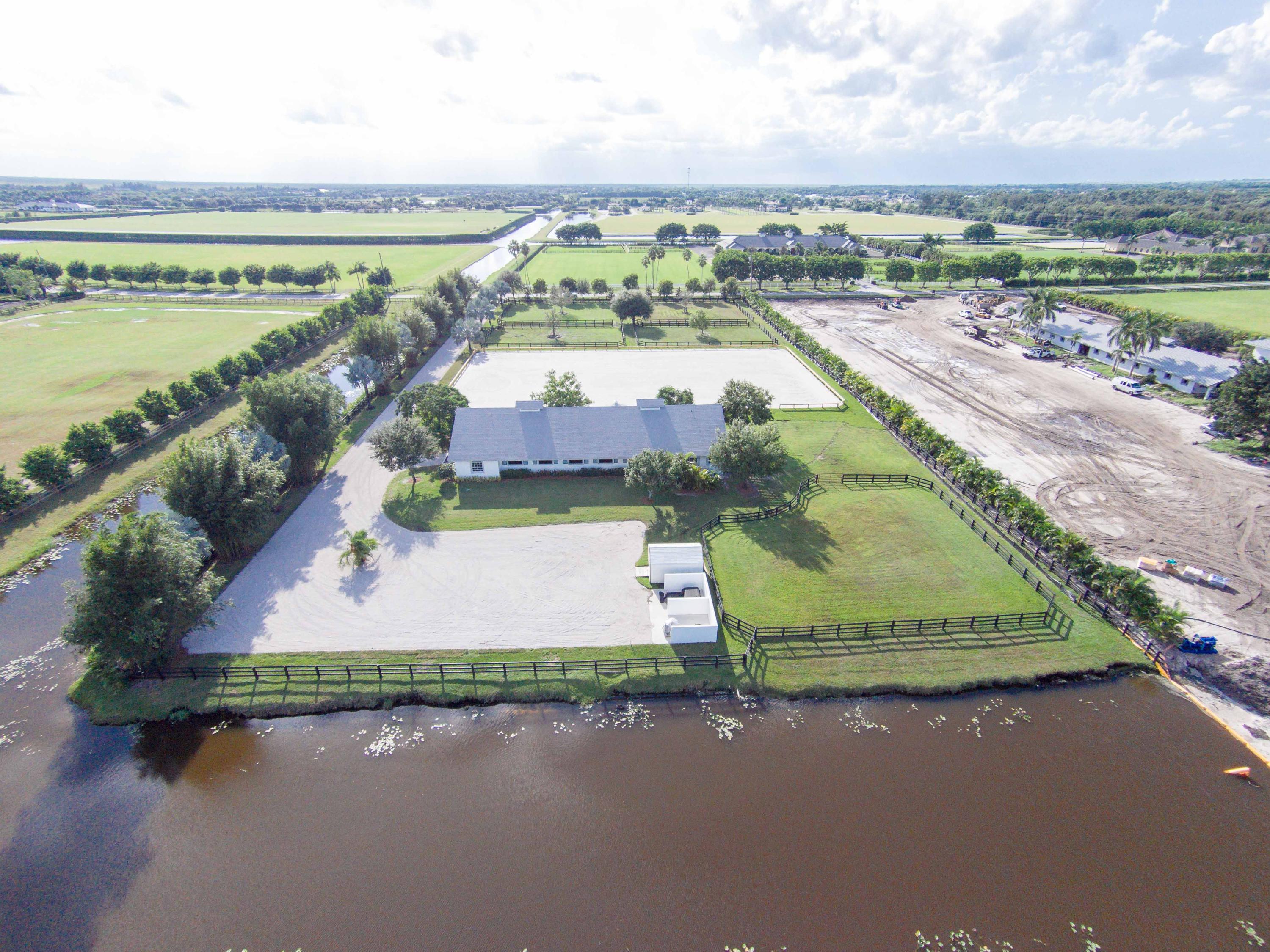 PALM BEACH POINT EAST - Residential