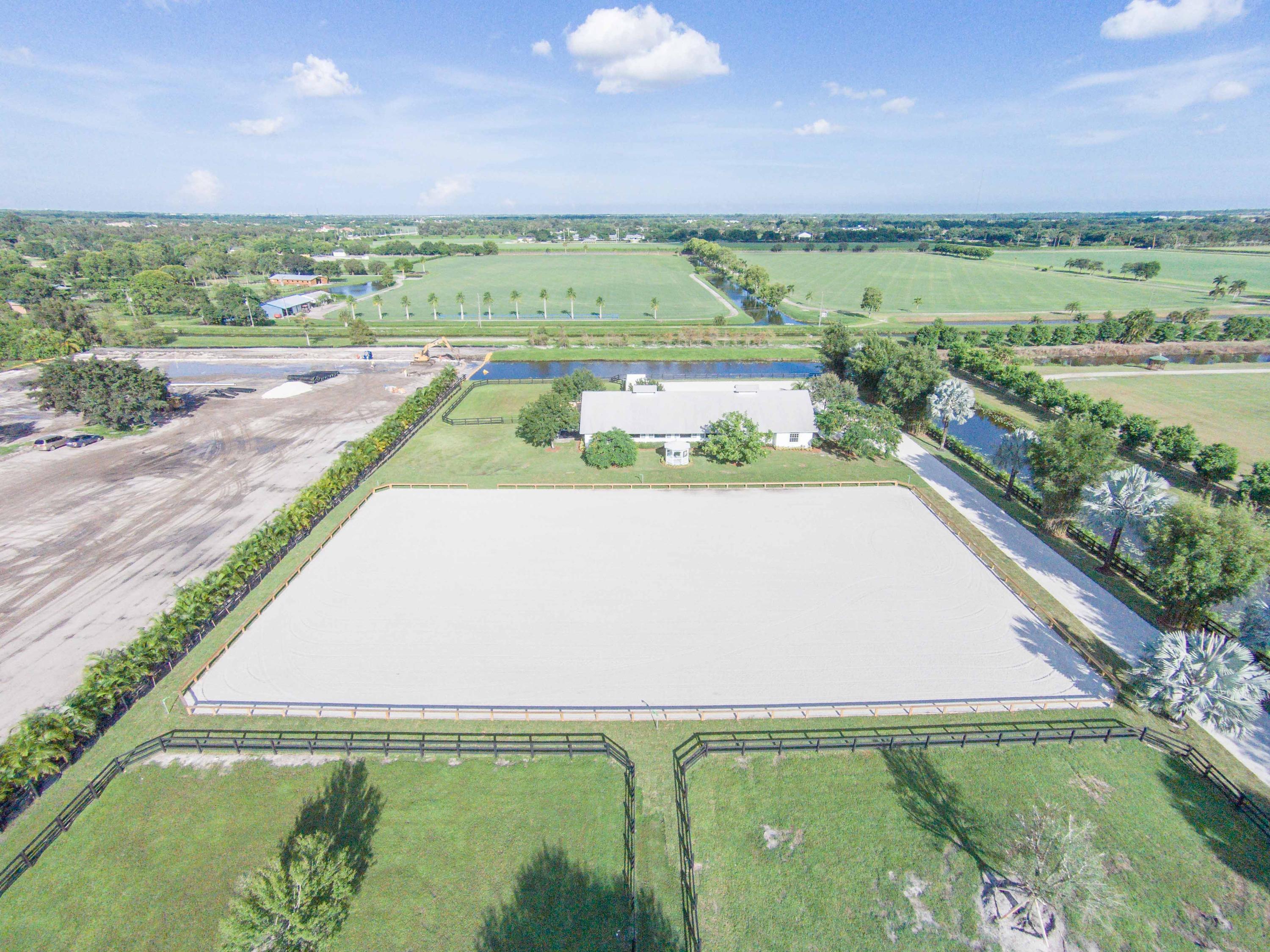 PALM BEACH POINT EAST - Residential