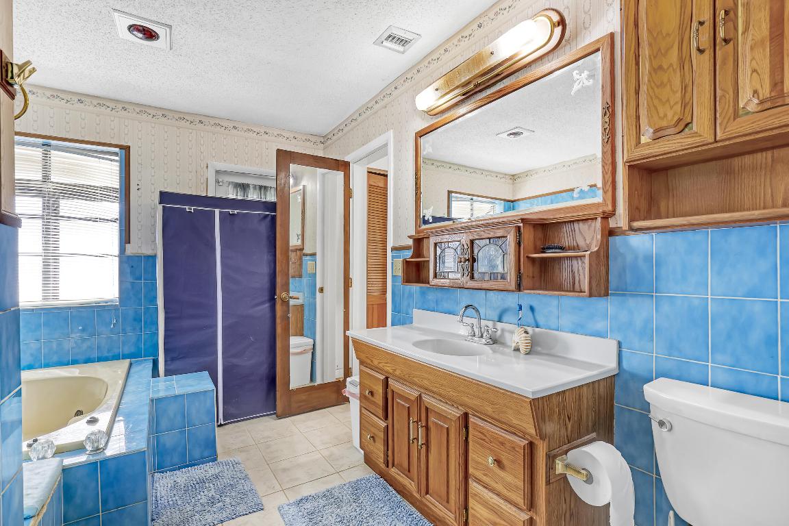 METES AND BOUNDS - Residential