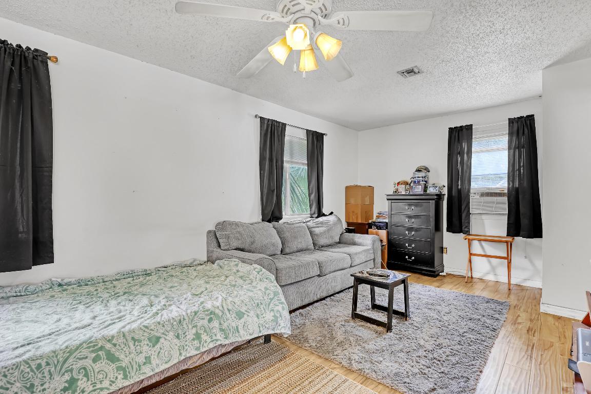 METES AND BOUNDS - Residential