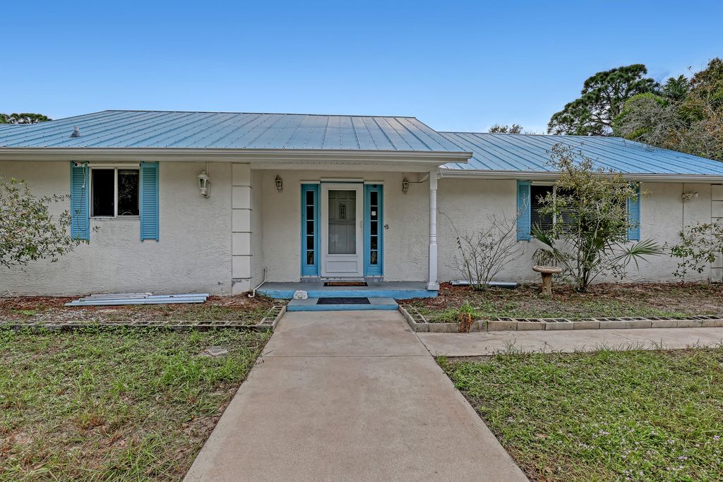 Photo of 2980 Admiral Street, Fort Pierce, FL 34982 (MLS # R11151109)