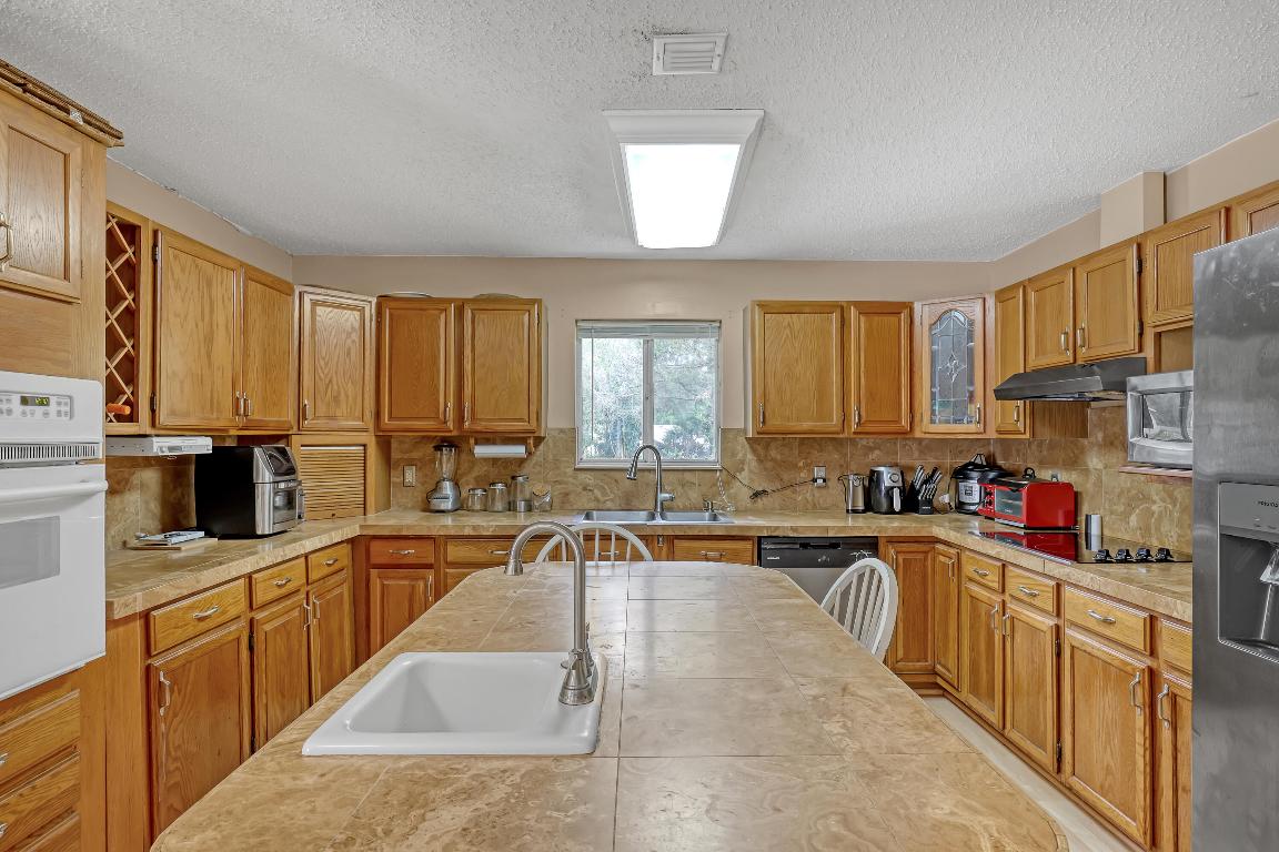 METES AND BOUNDS - Residential