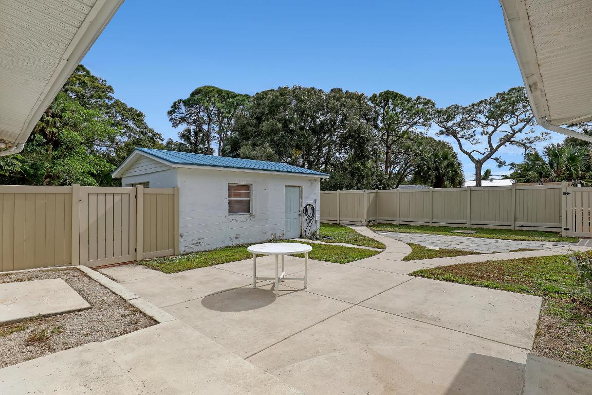 METES AND BOUNDS - Residential