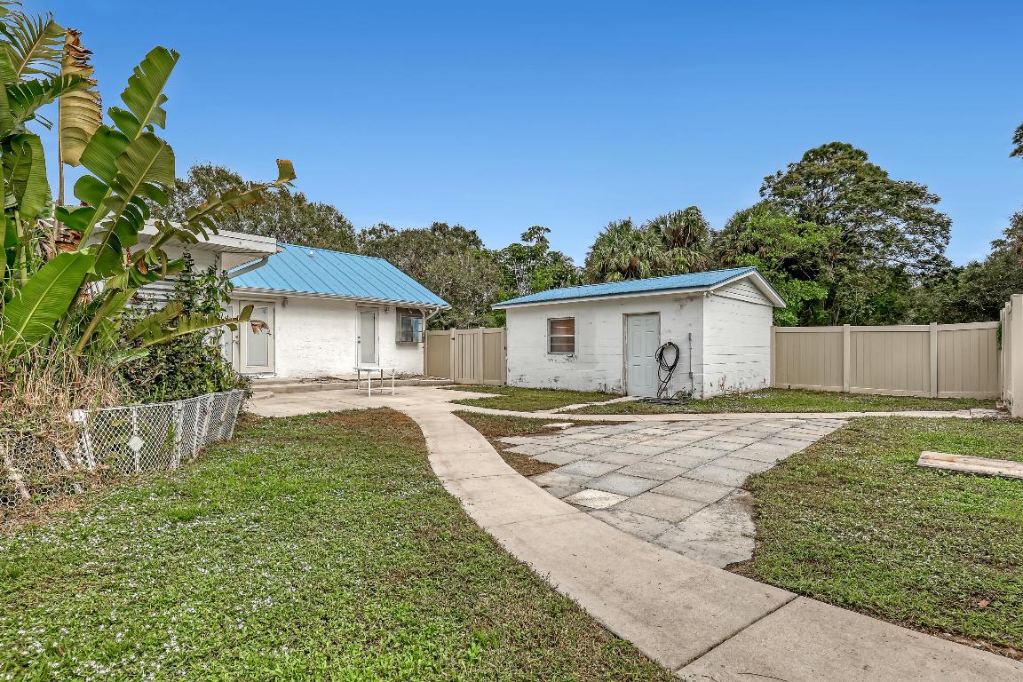 METES AND BOUNDS - Residential