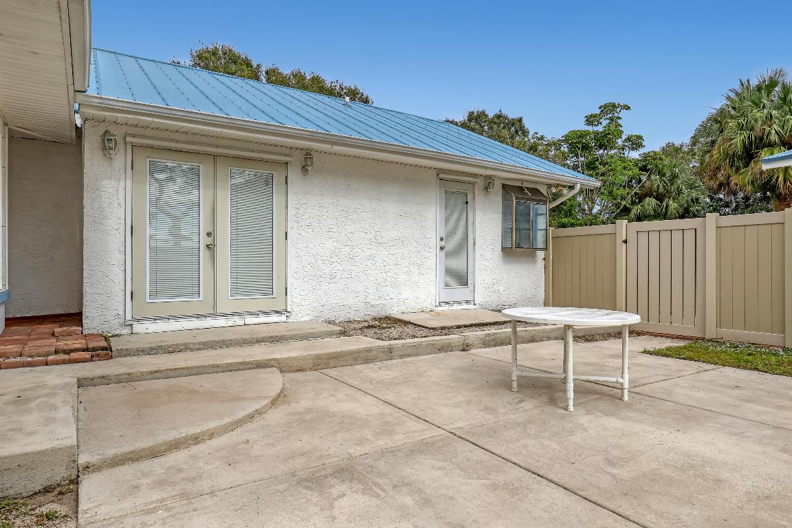 METES AND BOUNDS - Residential