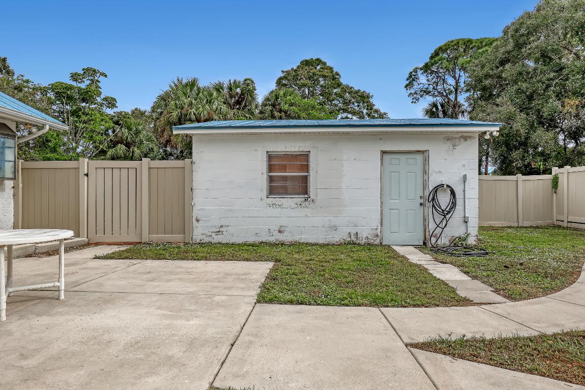 METES AND BOUNDS - Residential