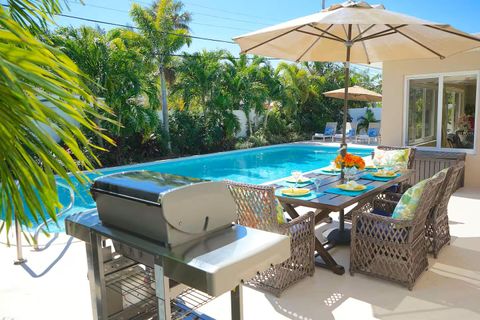 Tiny photo for 2060 Coco Palm Place, Lauderdale By The Sea, FL 33062 (MLS # B26048208)