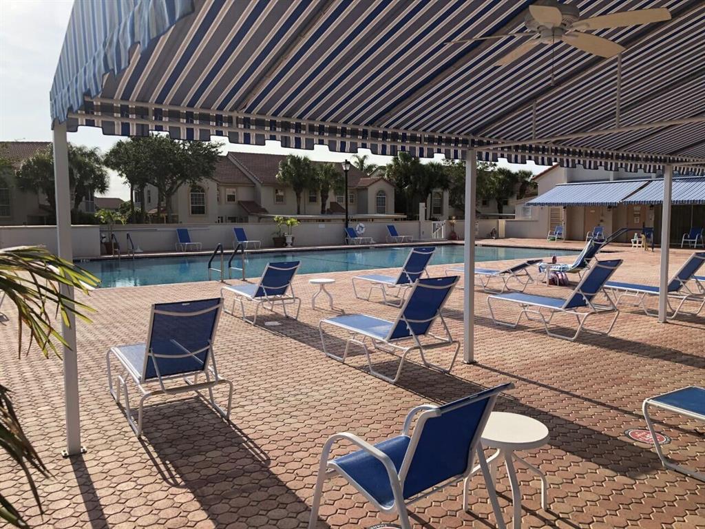 Emerald Pointe - Residential